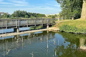 Lac De Lognes image