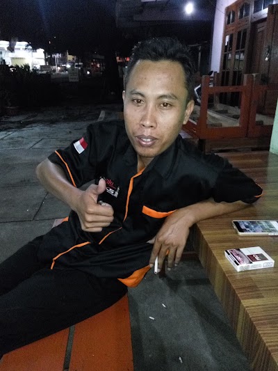 Photos of Mas Brow