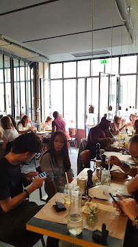 Atmosphère du Restaurant servant le petit-déjeuner Marcel rue de babylone 75007 à Paris - n°4