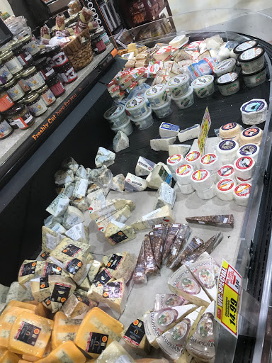 Grocery Store «Harris Teeter», reviews and photos, 12525 Park Potomac Ave, Park Potomac, Potomac, MD 20854, USA