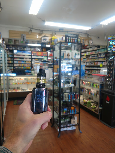 Tobacco Shop «Fremont Cigar & Vape», reviews and photos, 3526 Fremont Pl N Unit D, Seattle, WA 98103, USA