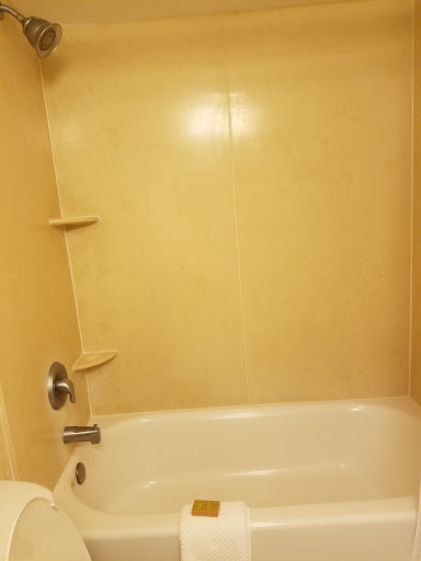 Hotel «DoubleTree by Hilton Hotel Tinton Falls - Eatontown», reviews and photos, 700 Hope Rd, Eatontown, NJ 07724, USA