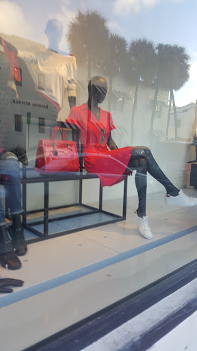 Clothing Store «A/X Armani Exchange», reviews and photos, 760 Collins Ave, Miami Beach, FL 33139, USA