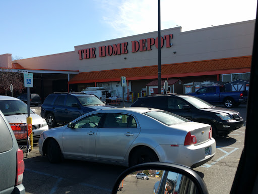 Home Improvement Store «The Home Depot», reviews and photos, 18700 Meyers Rd, Detroit, MI 48235, USA