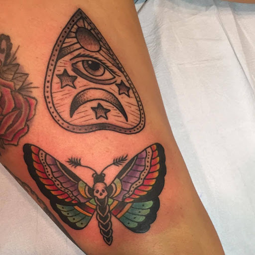 Explore simple outline tattoo ideas, creative tattoo ideas in Sioux Falls, available at Tim Jewell Tattooer