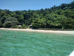Foto de Praia do Pingo d’Água com muito limpo nível de limpeza