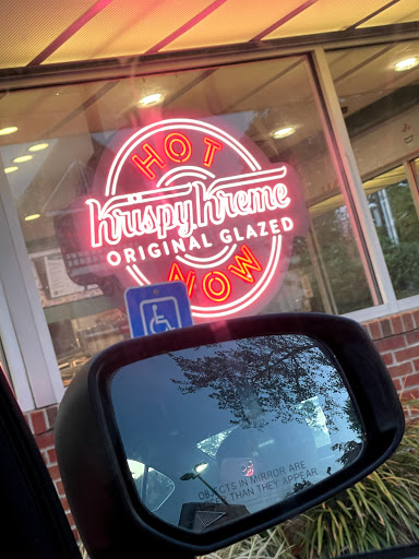 Donut Shop «Krispy Kreme South Charleston», reviews and photos, 42 Riverwalk Plaza McCorkle Ave, South Charleston, WV 25303, USA