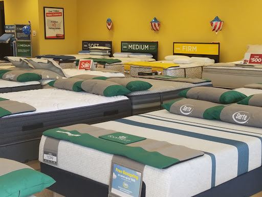 Mattress Store «Mattress Firm Fountain Hills», reviews and photos, 16925 E El Lago Blvd, Fountain Hills, AZ 85268, USA