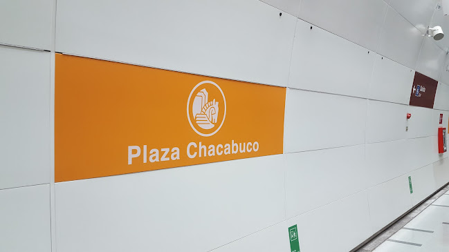 Metro Estación Plaza Chacabuco - Servicio de transporte