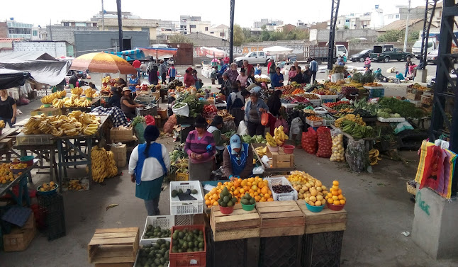 588J+7F9, Saquisilí, Ecuador