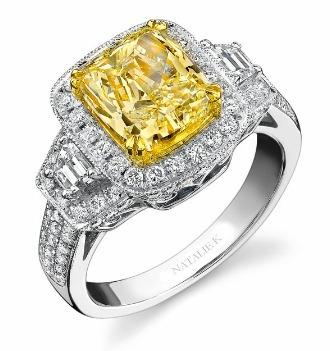 Jewelry Store «BIG Diamond Importers & Fine Jewelry», reviews and photos, 15 W Gay St, West Chester, PA 19380, USA