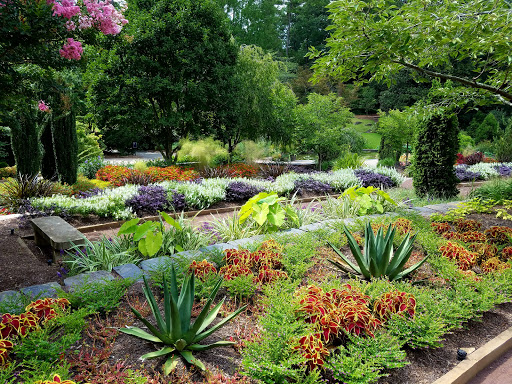 Botanical garden Cary