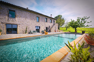 La Maison de Romain - Gîte à Puycelsi à Larroque