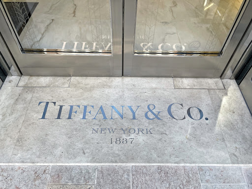 Jewelry Store «Tiffany & Co.», reviews and photos, 210 N Rodeo Dr, Beverly Hills, CA 90210, USA