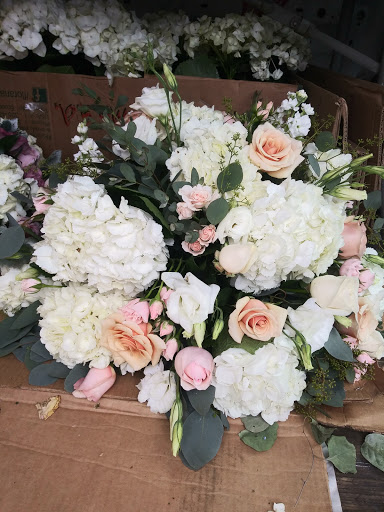 Florist «Commerce Flowers», reviews and photos, 2340 S Atlantic Blvd, Commerce, CA 90040, USA