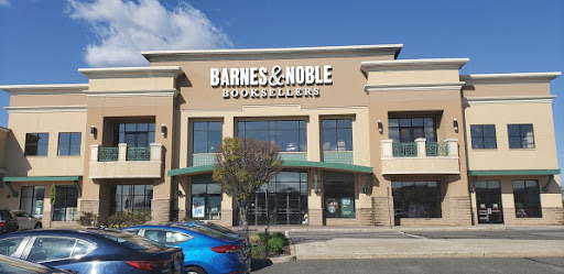 Book Store «Barnes & Noble», reviews and photos, 91 Old Country Rd, Carle Place, NY 11514, USA