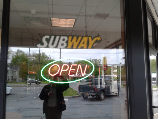 Subway image 4