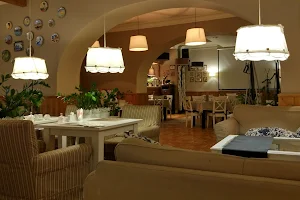 Restoran-Kafe Veranda image