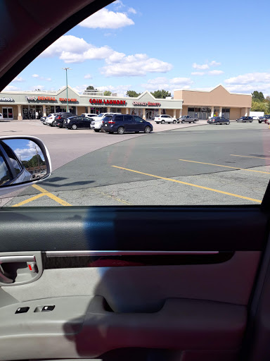 Shopping Mall «Circle Plaza Shopping Center», reviews and photos, 425-527 E Belt Blvd, Richmond, VA 23224, USA