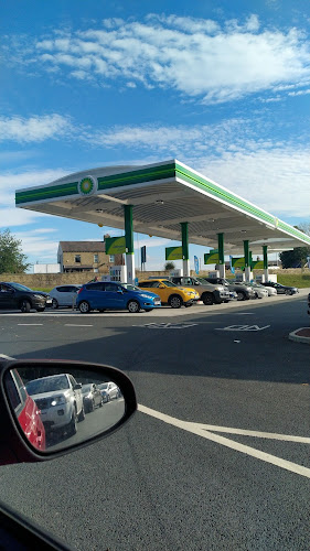 Reviews of Plantation Services in Leeds - Gas station