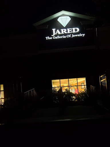 Jewelry Store «Jared The Galleria of Jewelry», reviews and photos, 20 Forbes Rd, Braintree, MA 02184, USA