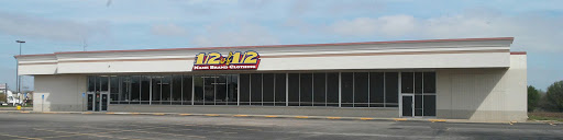 Clothing Store «1/2 of 1/2 Name Brand Clothing», reviews and photos, 601 N West St # 126, Wichita, KS 67203, USA