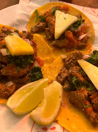 Taco al pastor du Restaurant mexicain El Vecino Taquería Saint-Honoré à Paris - n°4