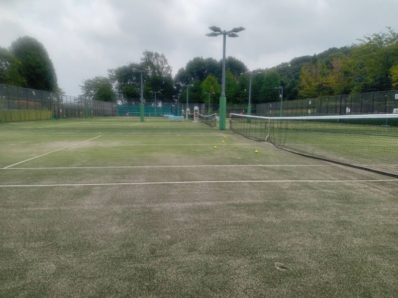 荻野運動公園 テニスコート