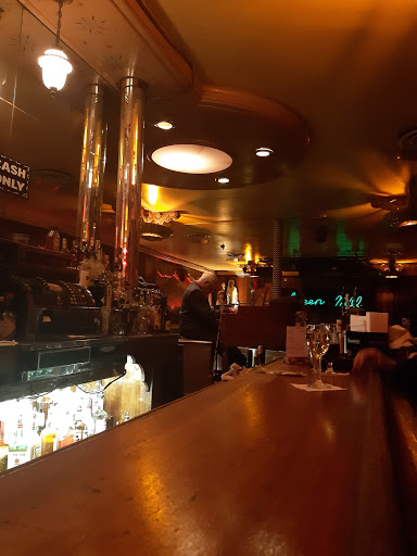 Cocktail Bar «The Green Mill», reviews and photos, 4802 N Broadway St, Chicago, IL 60640, USA