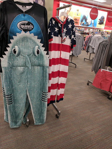 Department Store «Target», reviews and photos, 100 Grand Hill Pl, Holly Springs, NC 27540, USA