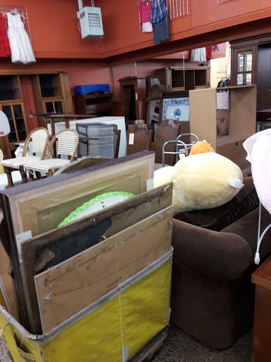 Thrift Store «2nd Avenue Thrift Store», reviews and photos, 4640 S 2nd Ave, Dallas, TX 75210, USA