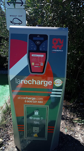 Borne de recharge de véhicules électriques SIMONE Charging Station Salon-de-Provence