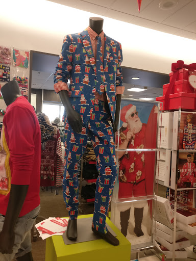 Finish Line, 1675 Meridian Ave, Miami Beach, FL 33139, USA, 