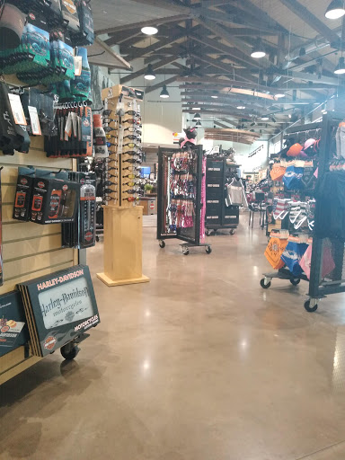 Harley-Davidson Dealer «CRYSTAL HARLEY-DAVIDSON», reviews and photos, 1785 S Suncoast Blvd, Homosassa, FL 34448, USA