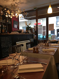 Atmosphère du Restaurant français le temps au temps à Paris - n°4
