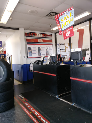 Auto Parts Store «Pep Boys Auto Parts & Service», reviews and photos, 4401 San Dario Ave, Laredo, TX 78041, USA