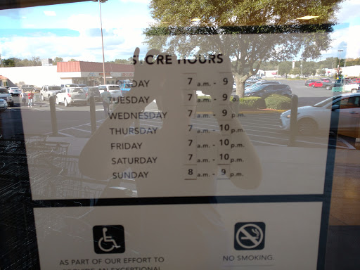 Shopping Mall «South Oaks Shopping Center», reviews and photos, 1546 S Ohio Ave, Live Oak, FL 32064, USA