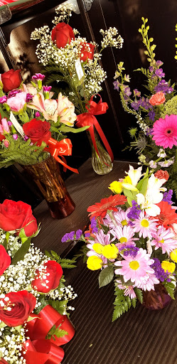 Florist «North End Florist», reviews and photos, 403 N Charlotte St, Pottstown, PA 19464, USA