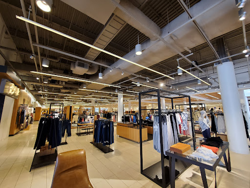 Department Store «Nordstrom The Woodlands», reviews and photos, 1201 Lake Woodlands Dr, The Woodlands, TX 77380, USA