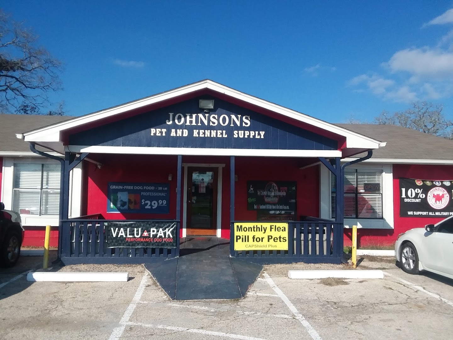 Johnson's Pet & Kennel Supply LLC