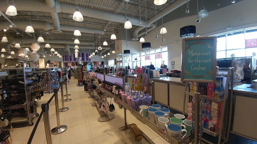 Clothing Store «Discovery Clothing Company», reviews and photos, 660 Centerview Blvd, Kissimmee, FL 34741, USA