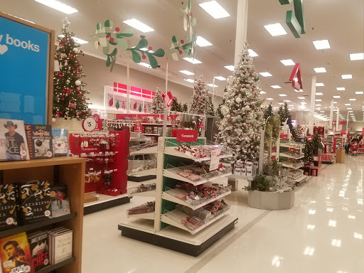 Department Store «Target», reviews and photos, 175 W Army Trail Rd, Glendale Heights, IL 60139, USA