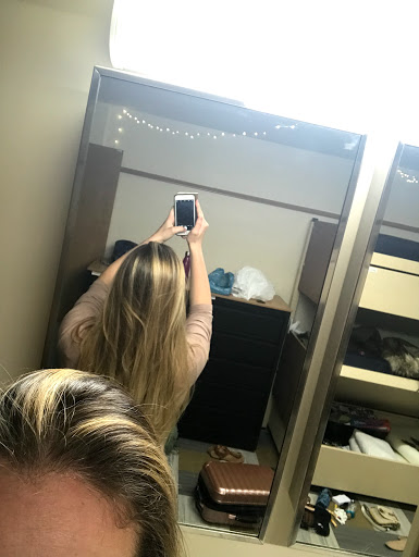 Hair Salon «J Hollywood Salon», reviews and photos, 401 Windsor Hwy, New Windsor, NY 12553, USA