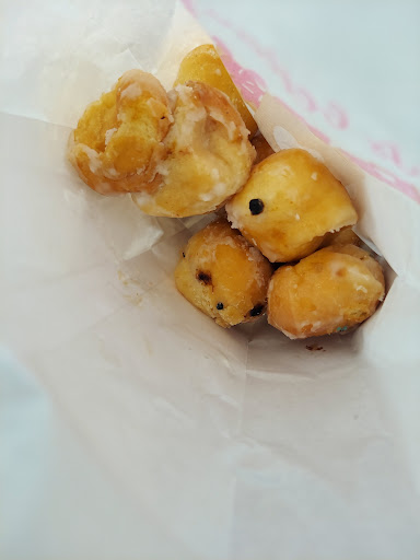 Donut Shop «BB Donuts», reviews and photos, 515 Westheimer Rd, Houston, TX 77006, USA