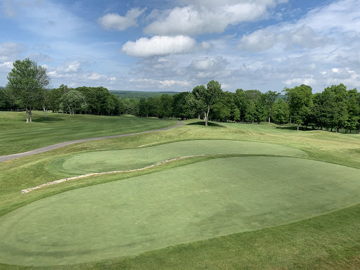 Golf Course «Fairview Farm Golf Course», reviews and photos, 300 Hill Rd, Harwinton, CT 06791, USA