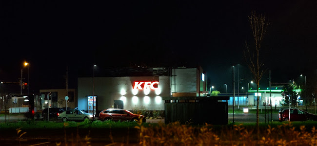 Hozzászólások és értékelések az KFC Szentendre DT-ról