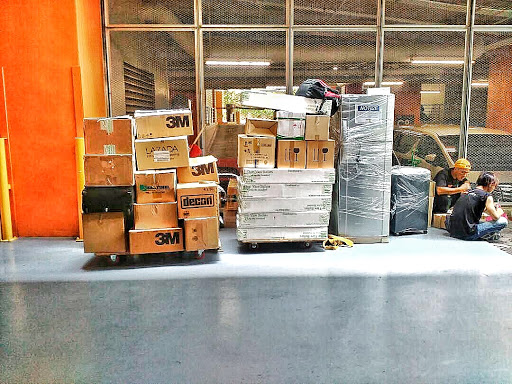 EAZY Movers and Packers Malaysia