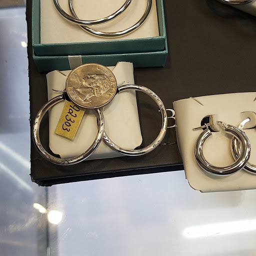 Jeweler «Marlowe Credit Jewelers», reviews and photos, 16055 Cross Bay Blvd, Jamaica, NY 11414, USA