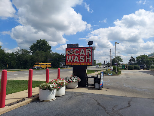 Car Wash «Raceway Car Wash», reviews and photos, 7 N Rand Rd, Lake Zurich, IL 60047, USA