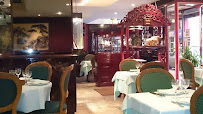 Atmosphère du Restaurant Ambassade de Pékin à Saint-Mandé - n°12